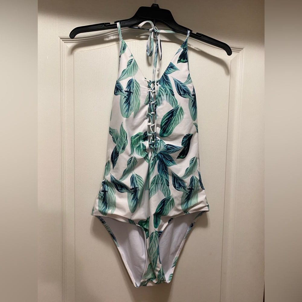 Apparel Bathing Suit, Sz XL, EUC